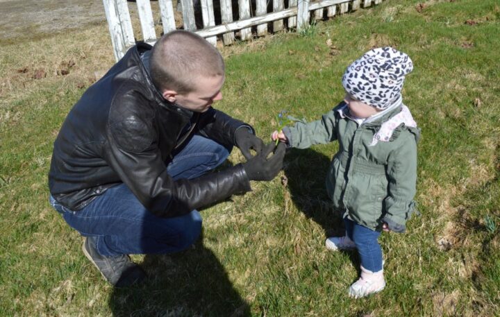 hos Tommy och Emma (16)