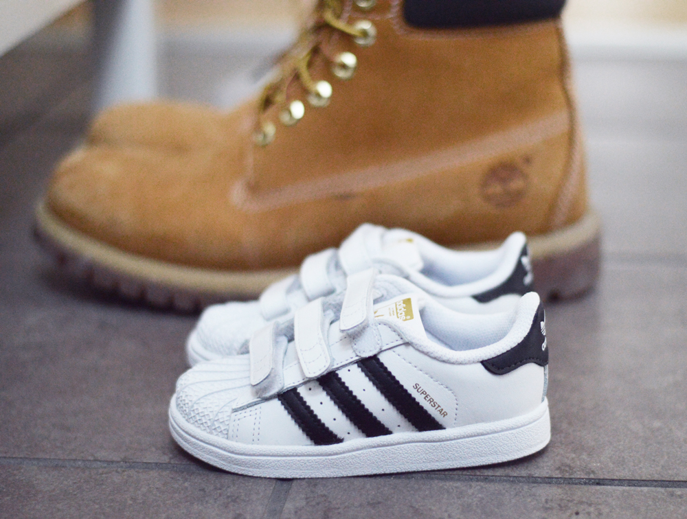 mini-adidas-superstars